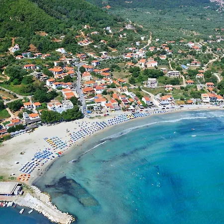 Celeste Deluxe Aparthotel